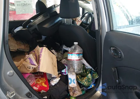 2015 Nissan Versa Note S Plus z USA, uszkodzony, nr VIN 3N1CE2CP4FL433421